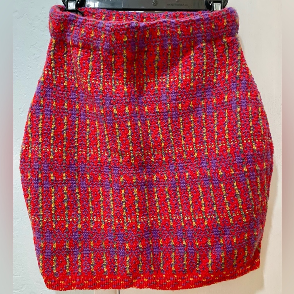 Vintage Red United Colors of Benetton 100% Shetland Wool Made in Italy